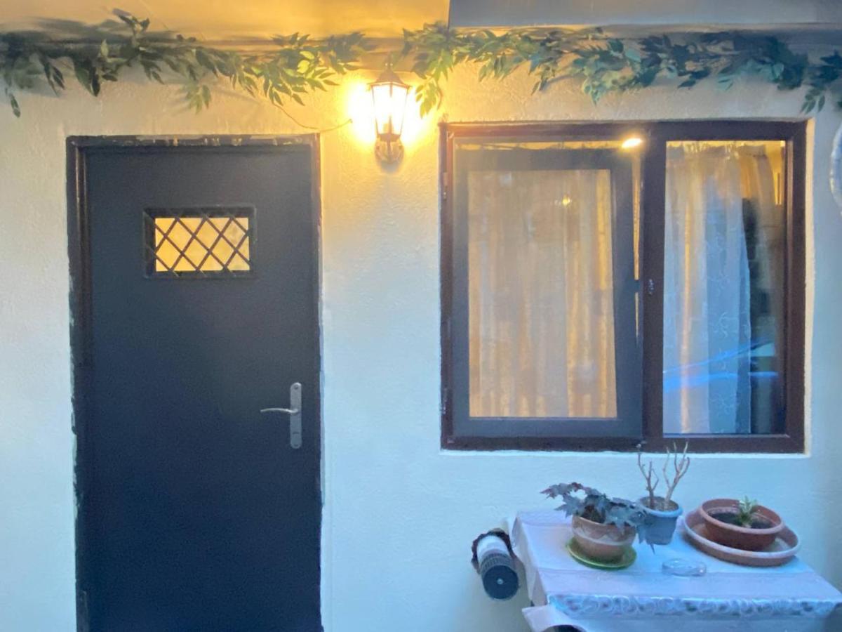 Mari Apartment Tbiliszi Kültér fotó