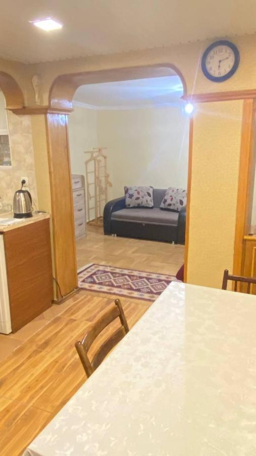 Mari Apartment Tbiliszi Kültér fotó